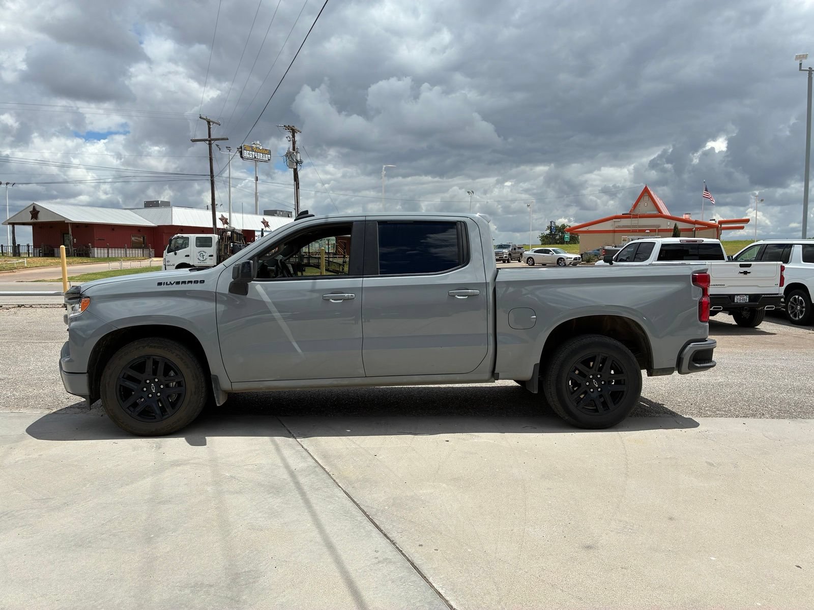 chevrolet silverado 1500 2024 1GCPADEK0RZ173748 image chevrolet silverado 1500 2024 1GCPADEK0RZ173748 image
